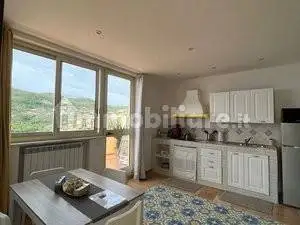 Appartamento in vendita a Piano di Sorrento