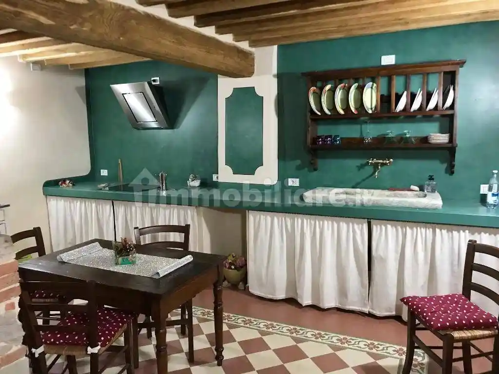 Appartamento in vendita a Lucca