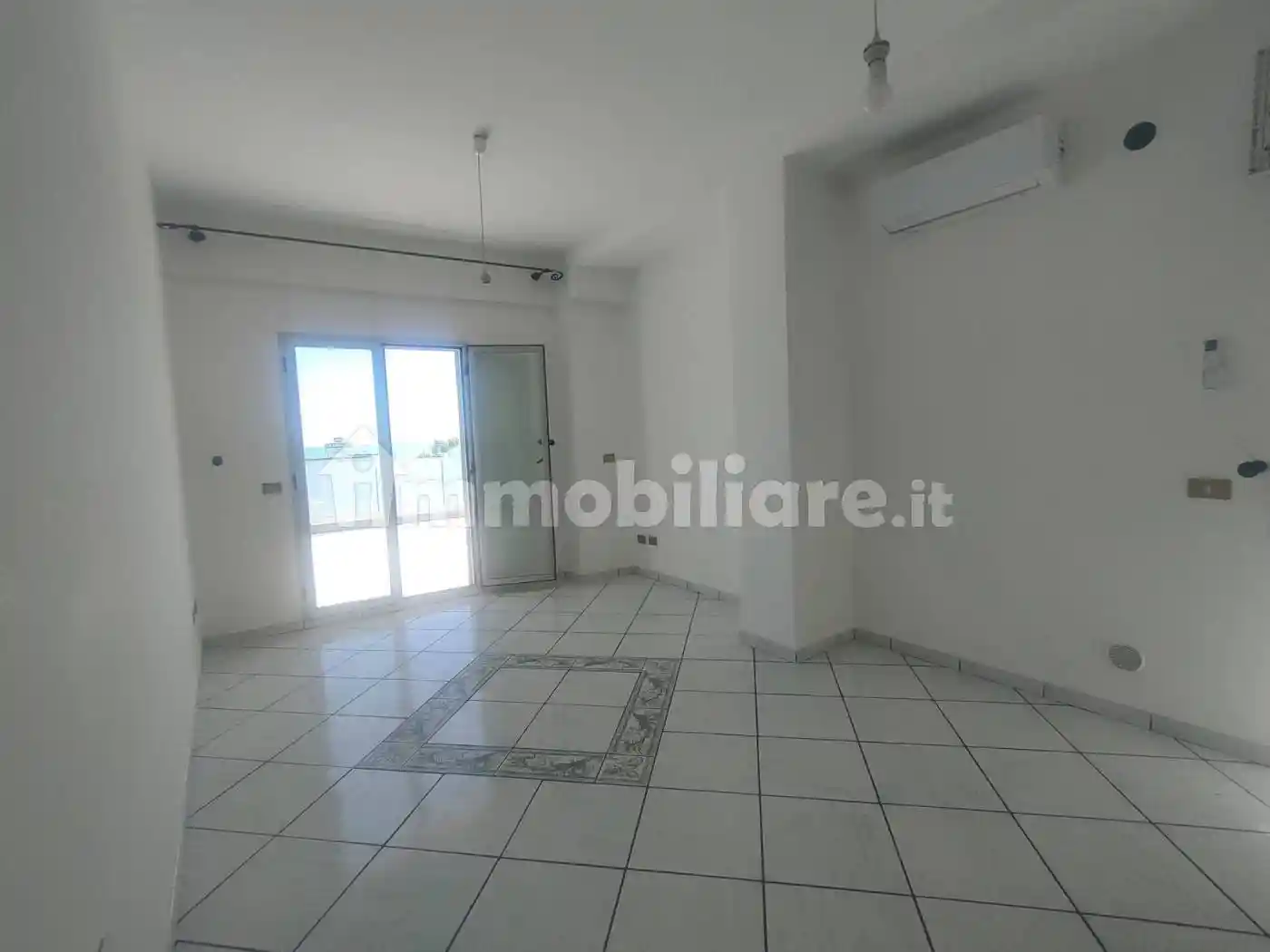 Trilocale Lungomare Sirena 132, Tortoreto Lido, Tortoreto - foto 5