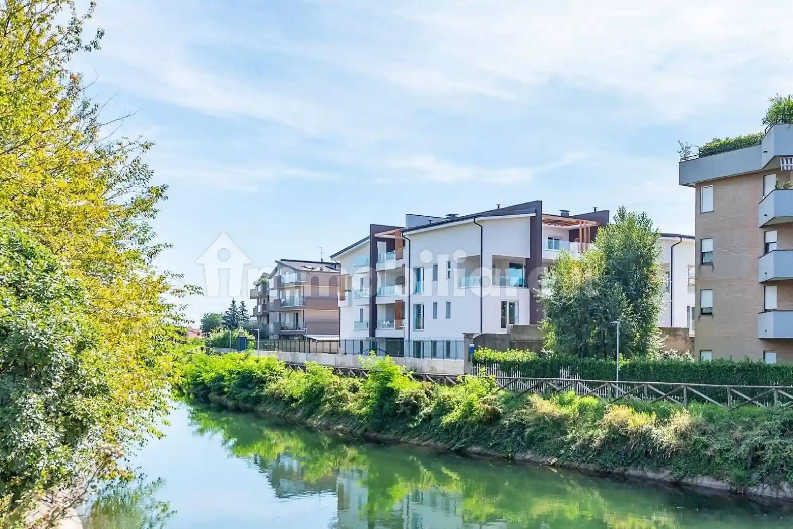 Appartamento in vendita a Lainate