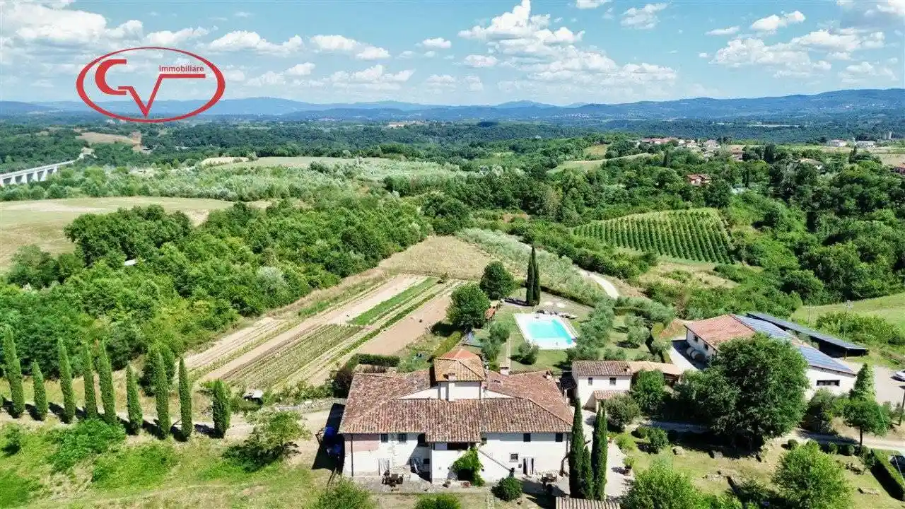 Villa in vendita a Terranuova Bracciolini