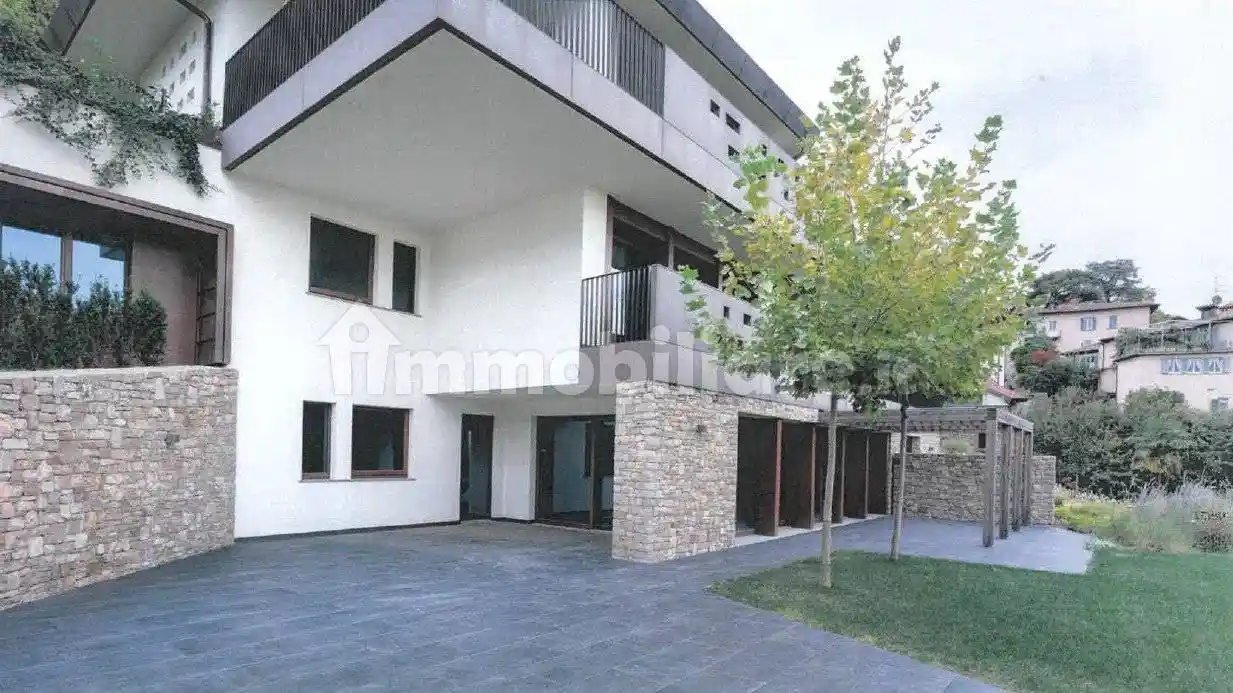 Appartamento in vendita a Bergamo