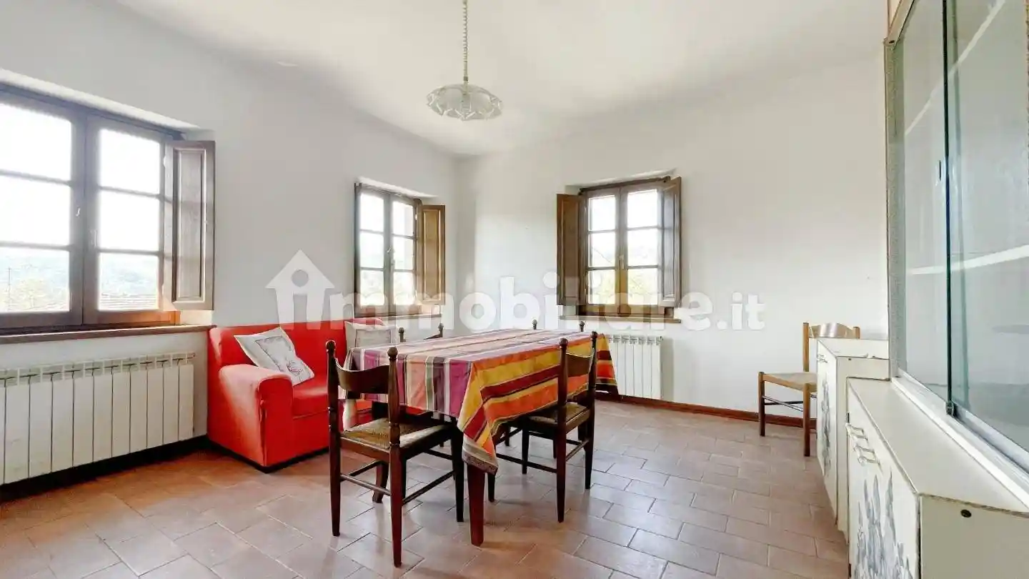 Appartamento in vendita a Barga