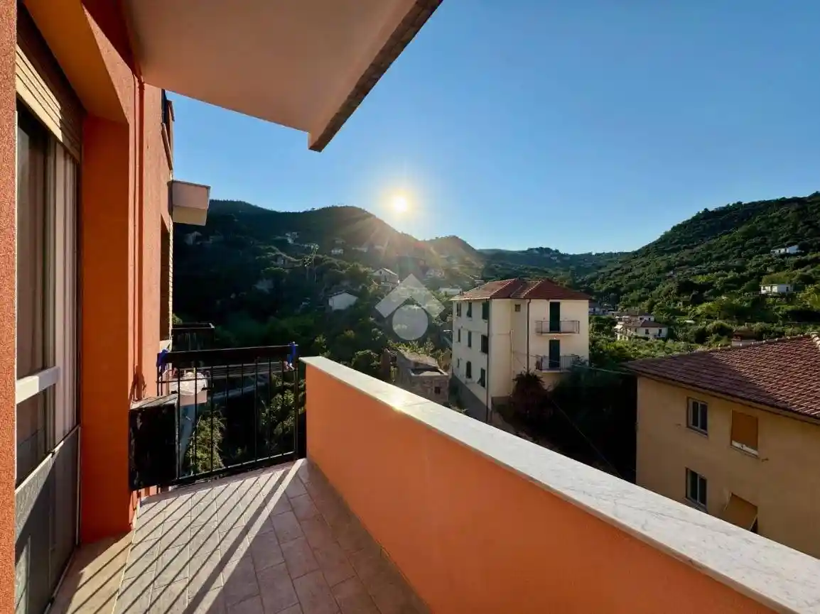 Appartamento in vendita a Noli