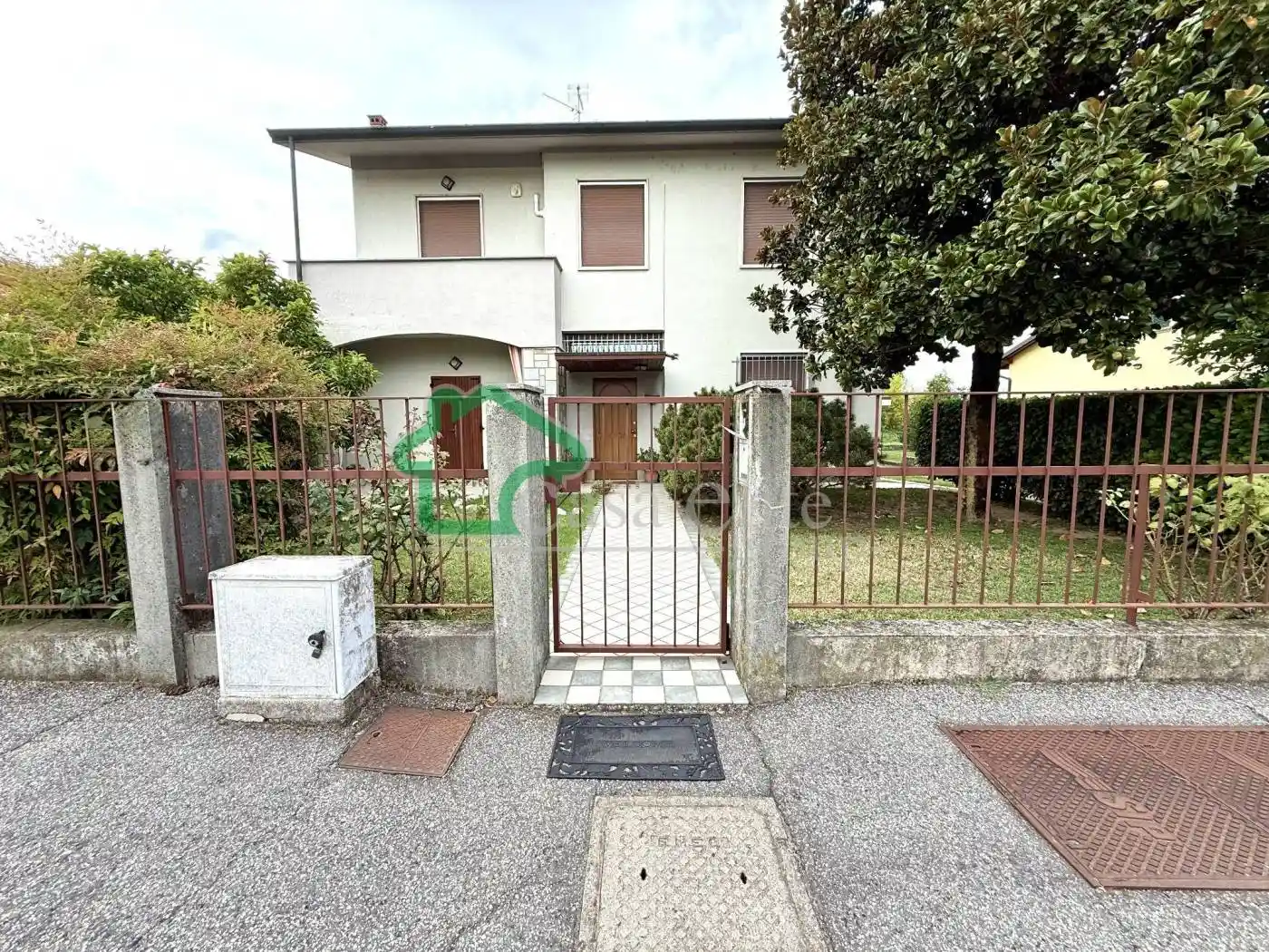 Villa in vendita a Secugnago