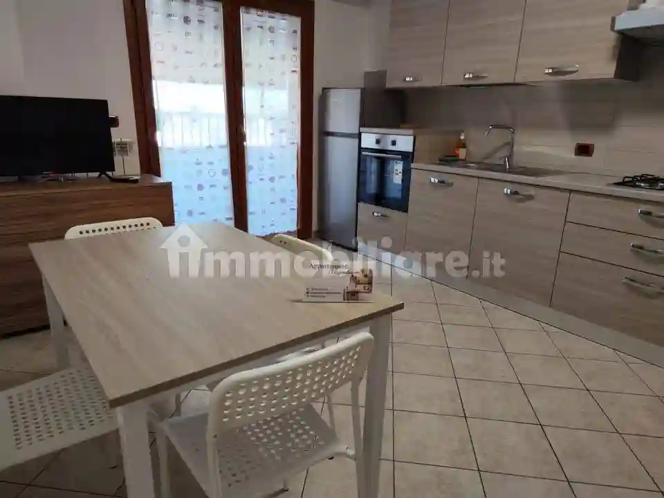 Bilocale via Naro 10, Maggiona - Area Produttiva, Pomezia - foto 4
