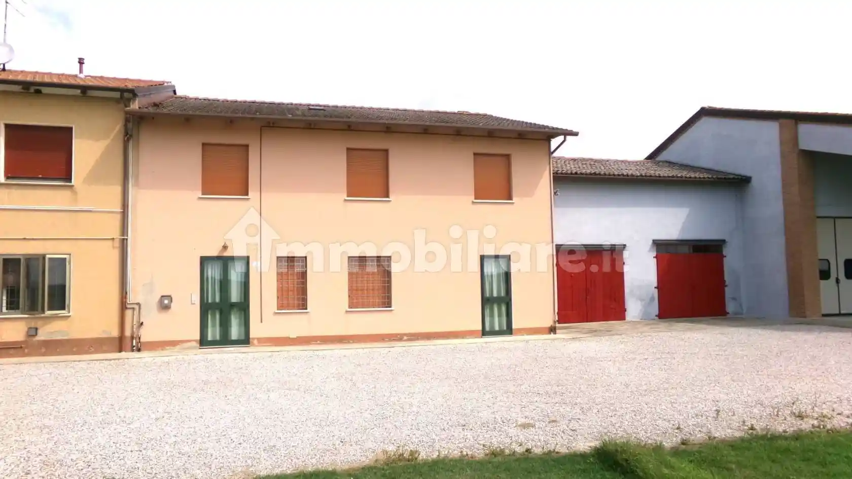 Casa indipendente in vendita a Terre del Reno