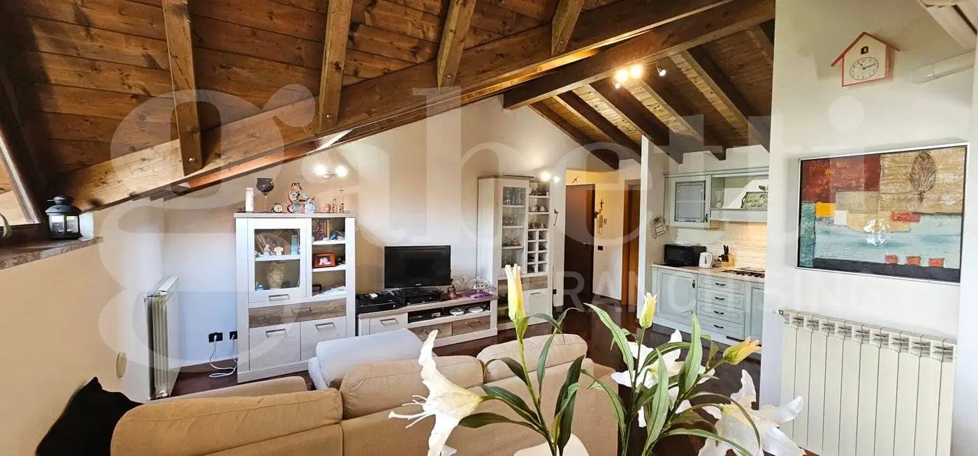 Attico - Mansarda in vendita a Vanzaghello