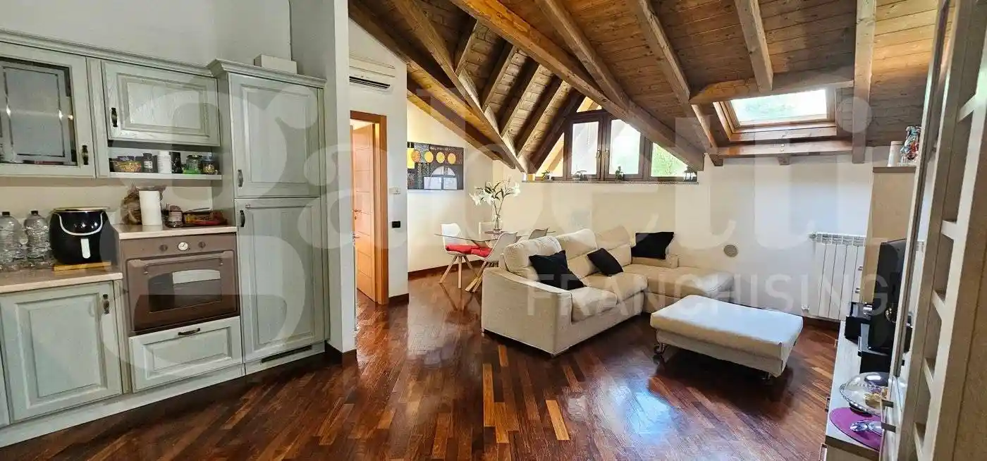 Attico - Mansarda - foto 2