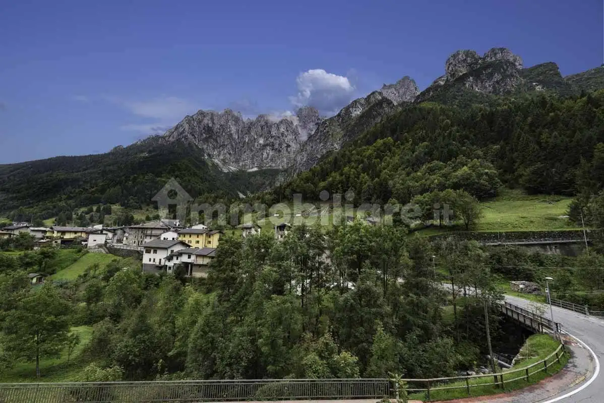 Appartamento in vendita a Colere