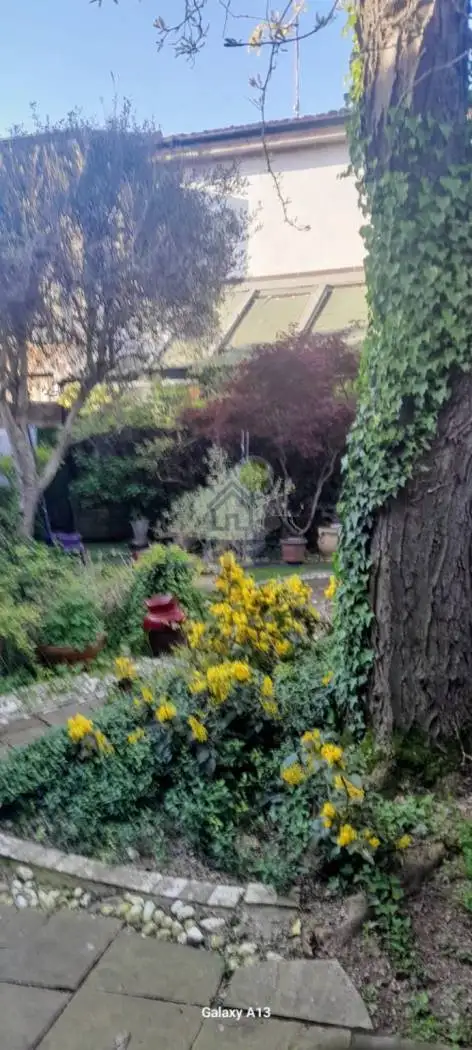 Casa indipendente in vendita a Paderno Ponchielli