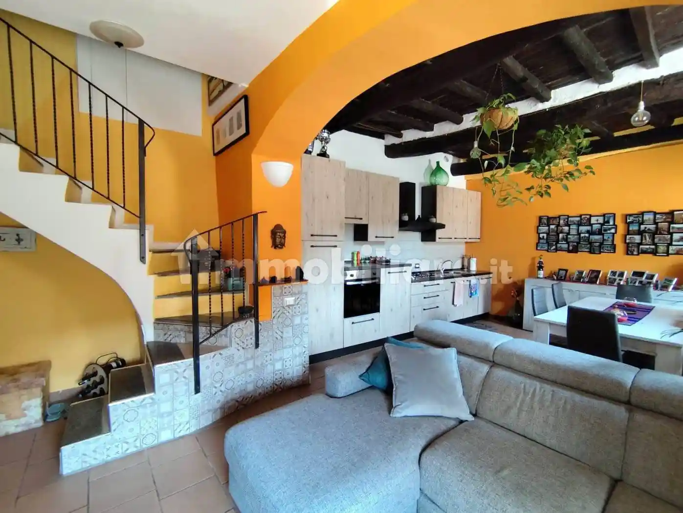 Casa indipendente in vendita a Terni