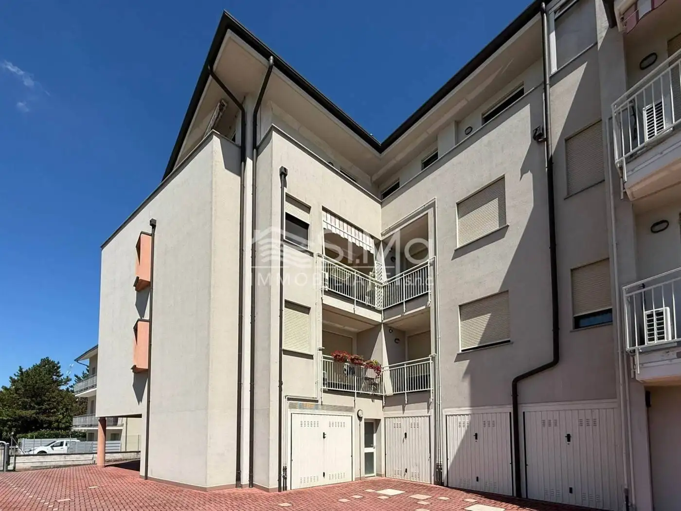 Appartamento in vendita a Cento