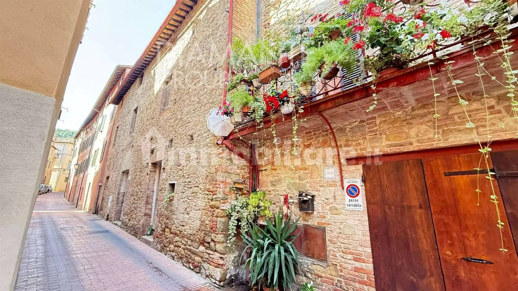 Casa indipendente in vendita a Paciano