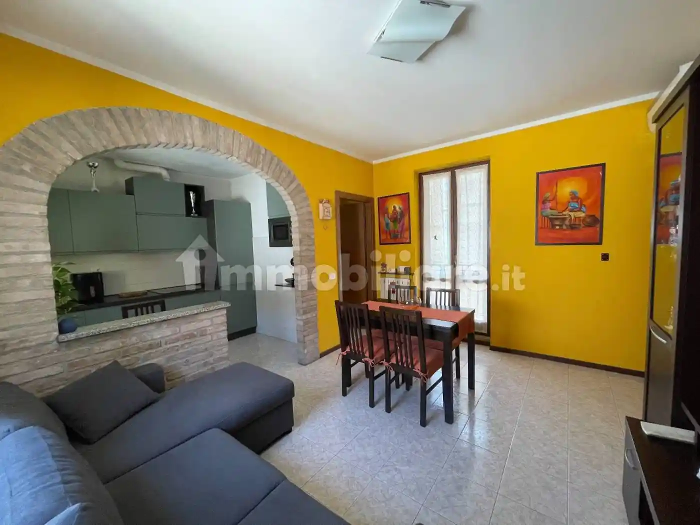 Appartamento in vendita a Voghera