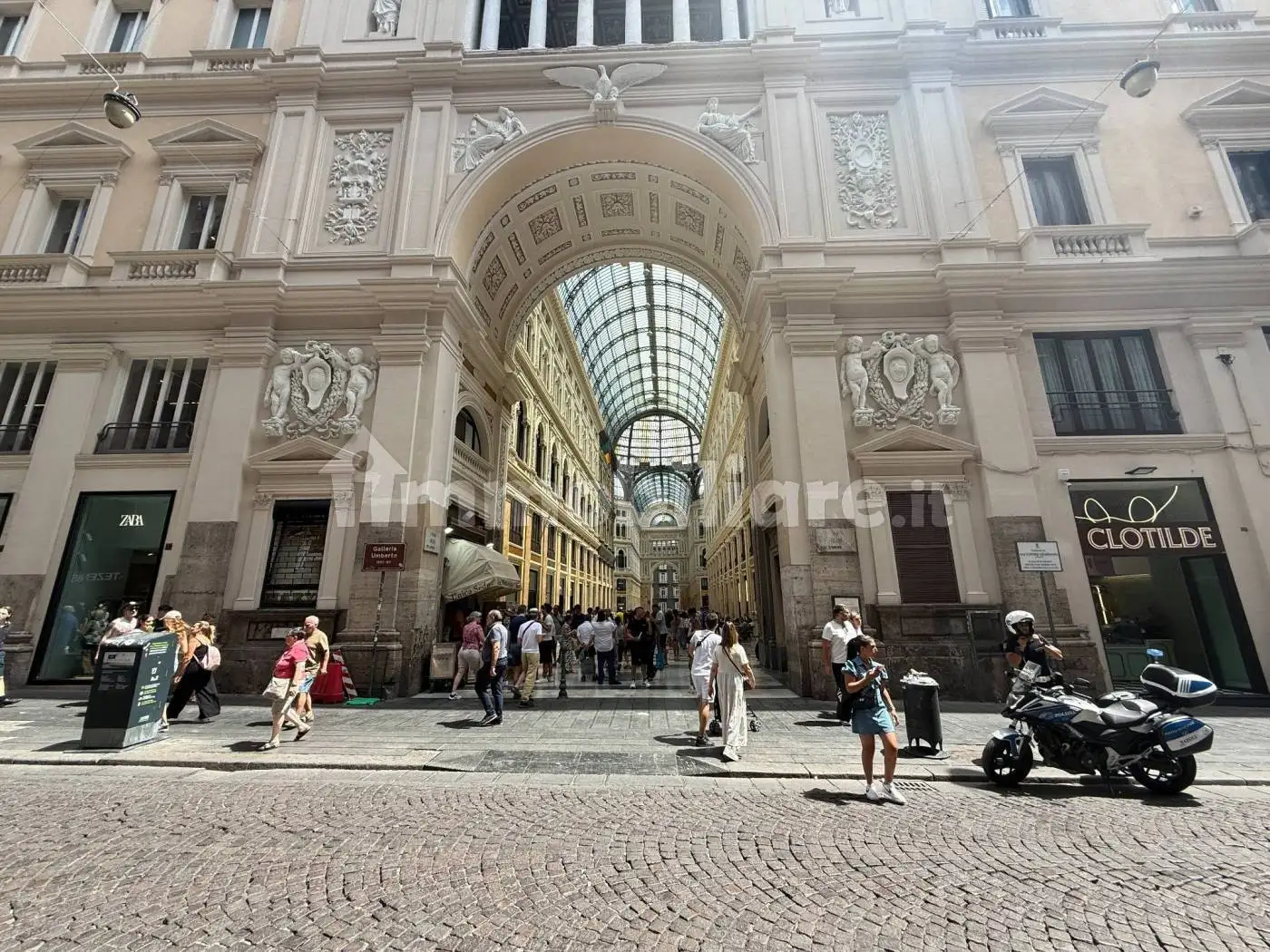 Appartamento in affitto a Napoli