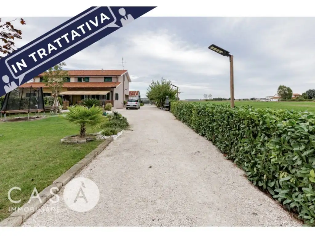 Villa in vendita a Cesenatico
