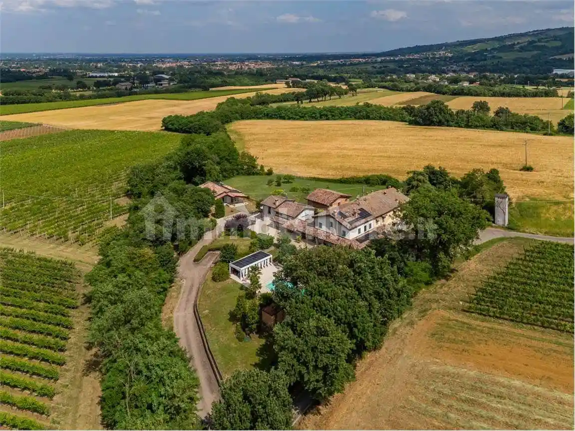 Villa in vendita a Scandiano