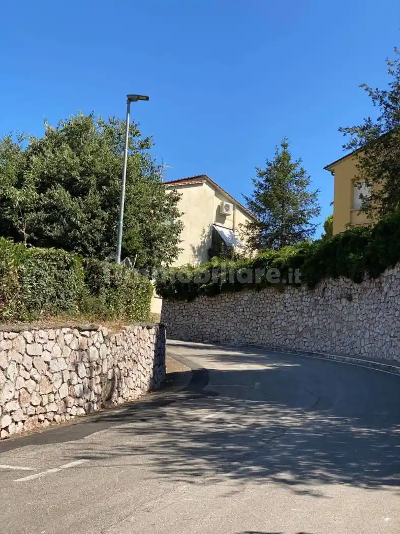 Appartamento in vendita a Campagnatico