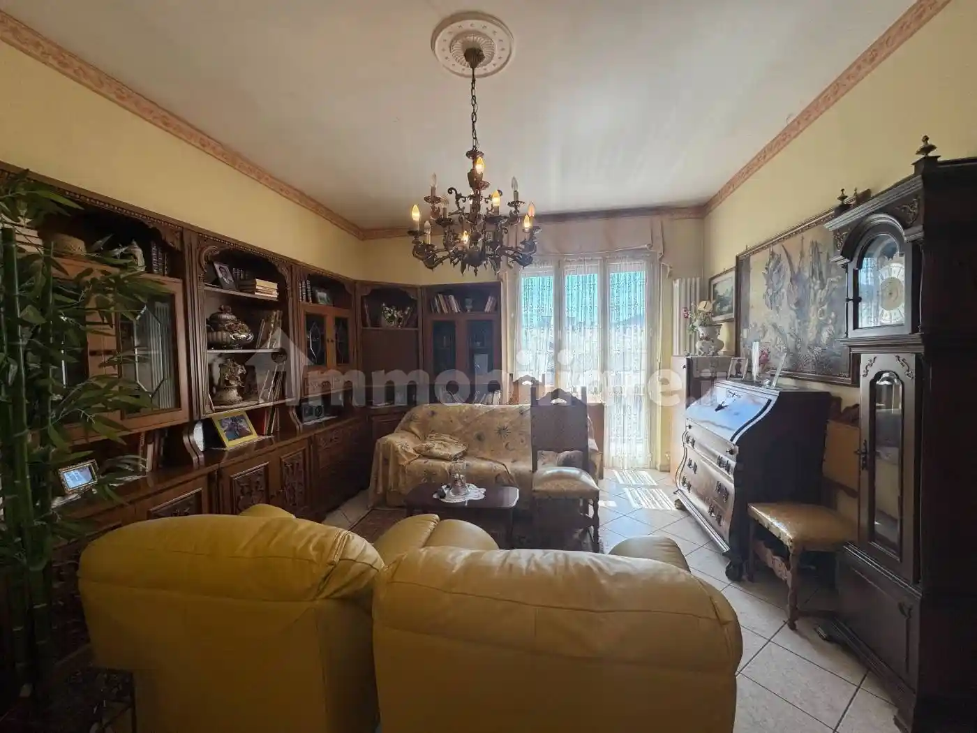 Quadrilocale largo 4 Novembre, Centro, Santo Stefano Belbo - foto 2