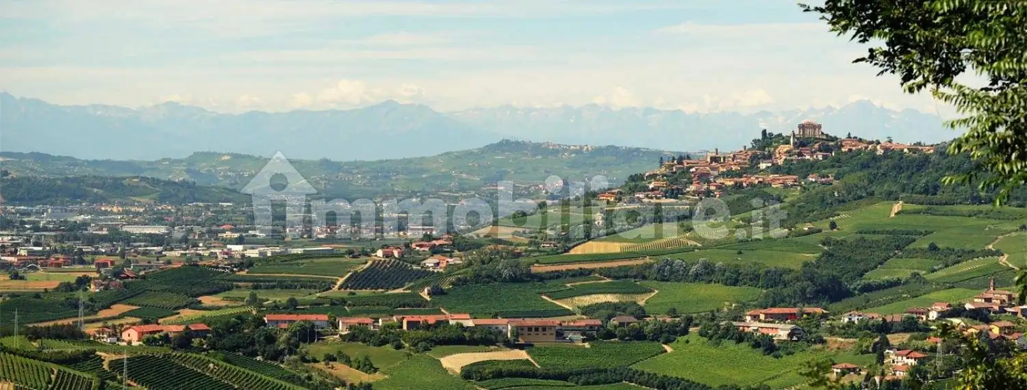 Rustico - Casale in vendita a Guarene