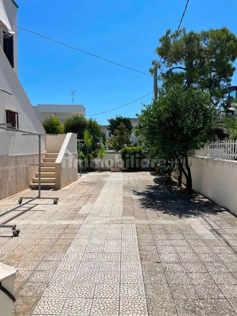 Quadrilocale via Giuseppe Di Vagno 9, Savelletri, Torre Canne, Fasano - foto 3