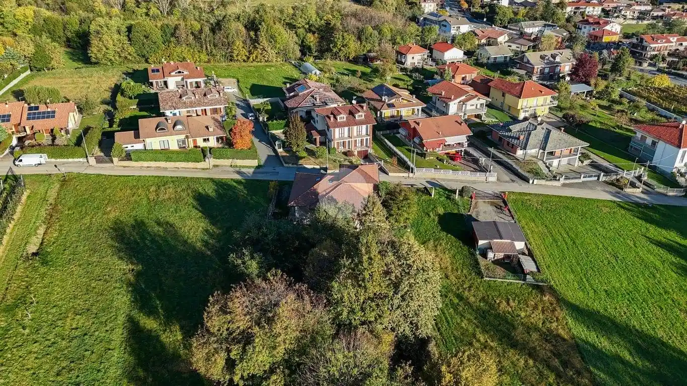 Villa in vendita a Bagnolo Piemonte