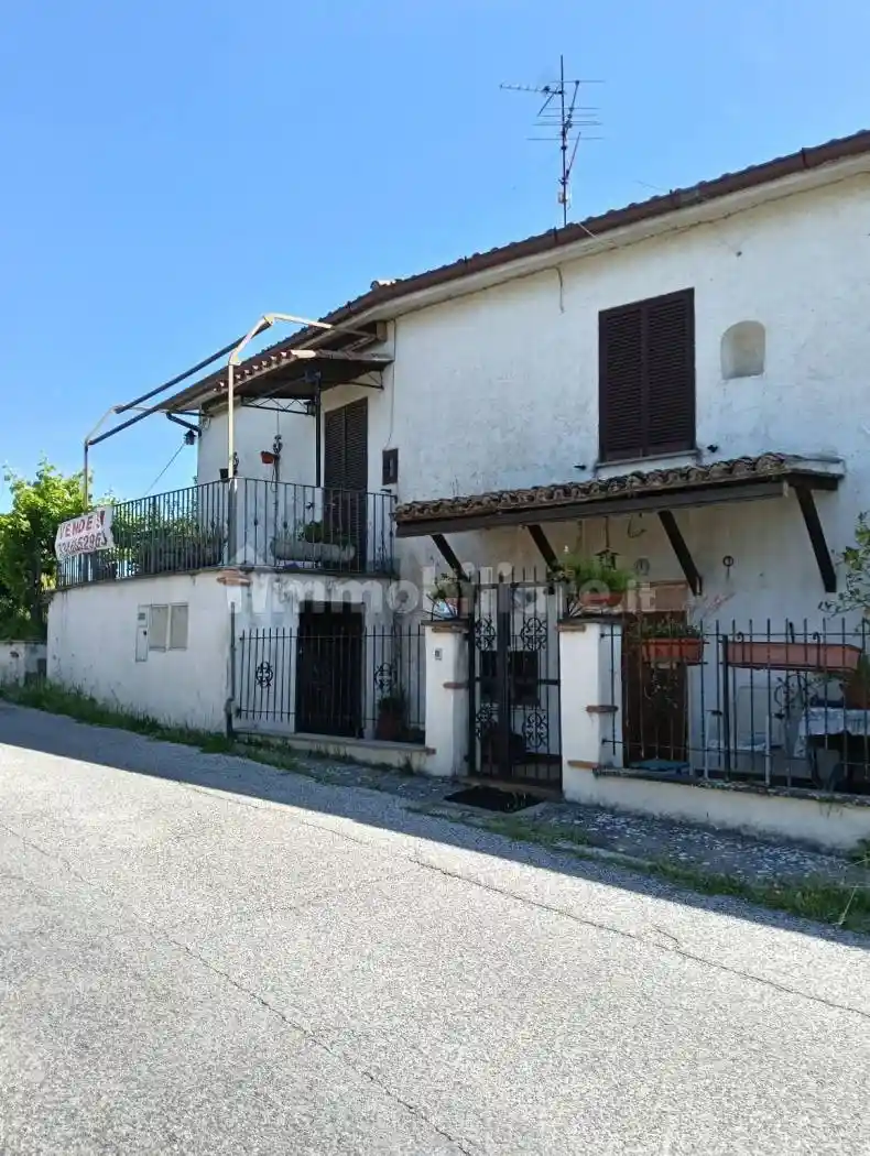 Villa in vendita a Paliano