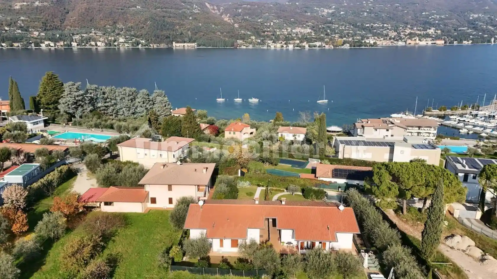 Villa in vendita a San Felice del Benaco