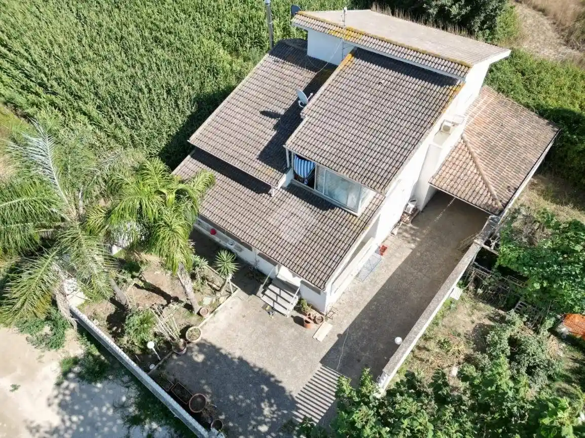 Villa unifamiliare via Francesco Petrarca 1, Casapesenna - foto 5