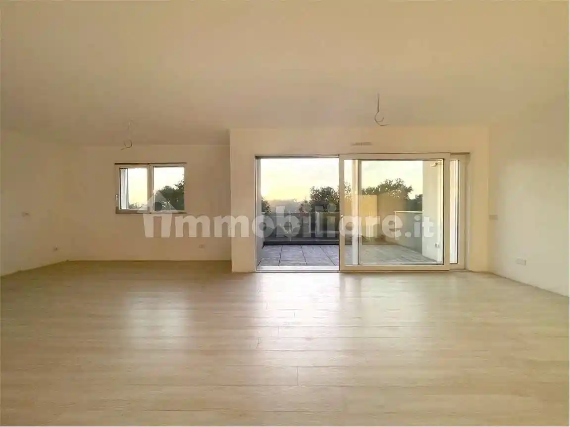 Appartamento in vendita a Colverde