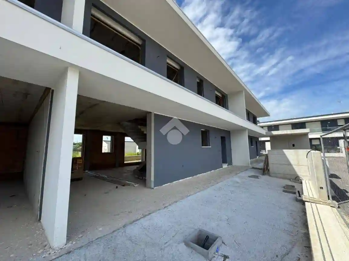 Villetta a schiera - foto 2