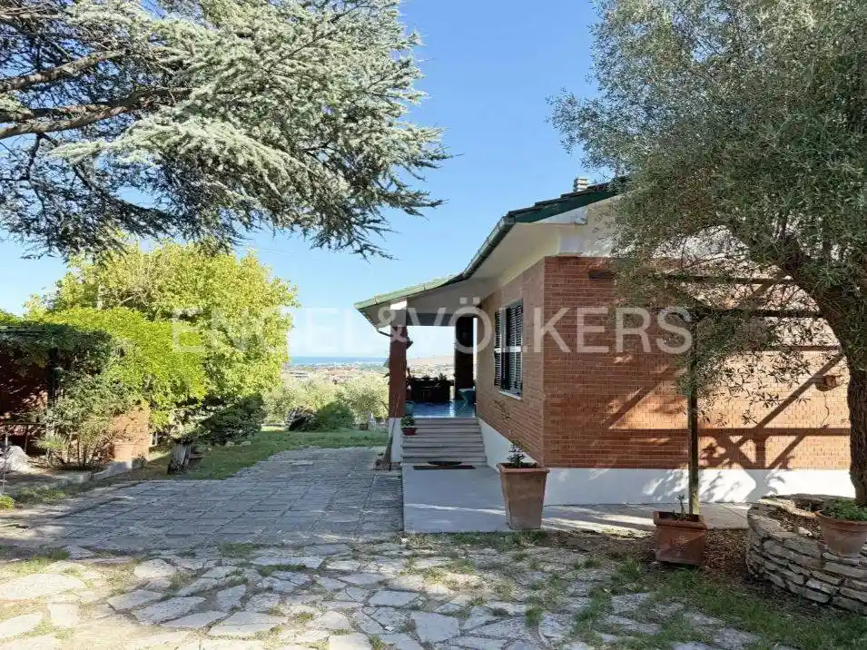 Villa in vendita a Porto Sant'Elpidio