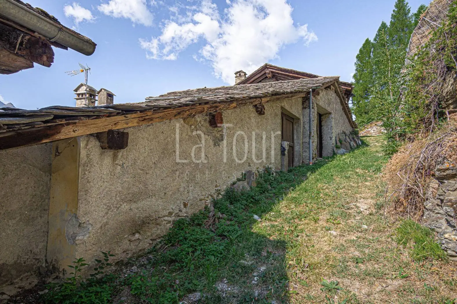 Trilocale frazione Thomasset 3/A, Avise - foto 3