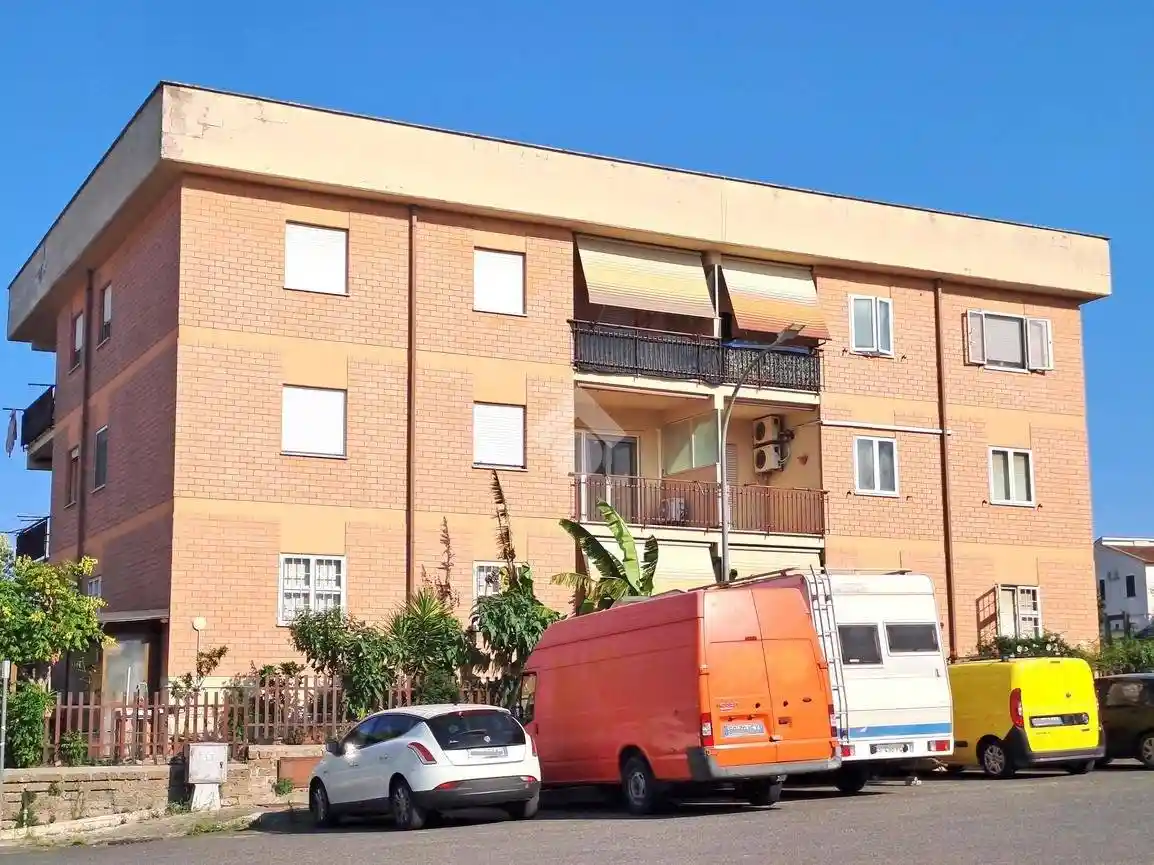 Appartamento in vendita a Faleria