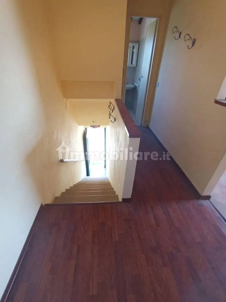 Appartamento in affitto a Cascina