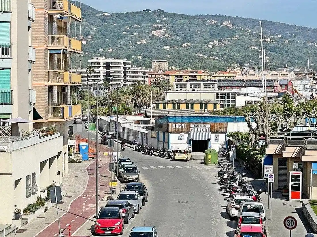 Appartamento corso Cristoforo Colombo, 12C, Centro, Chiavari - foto 4