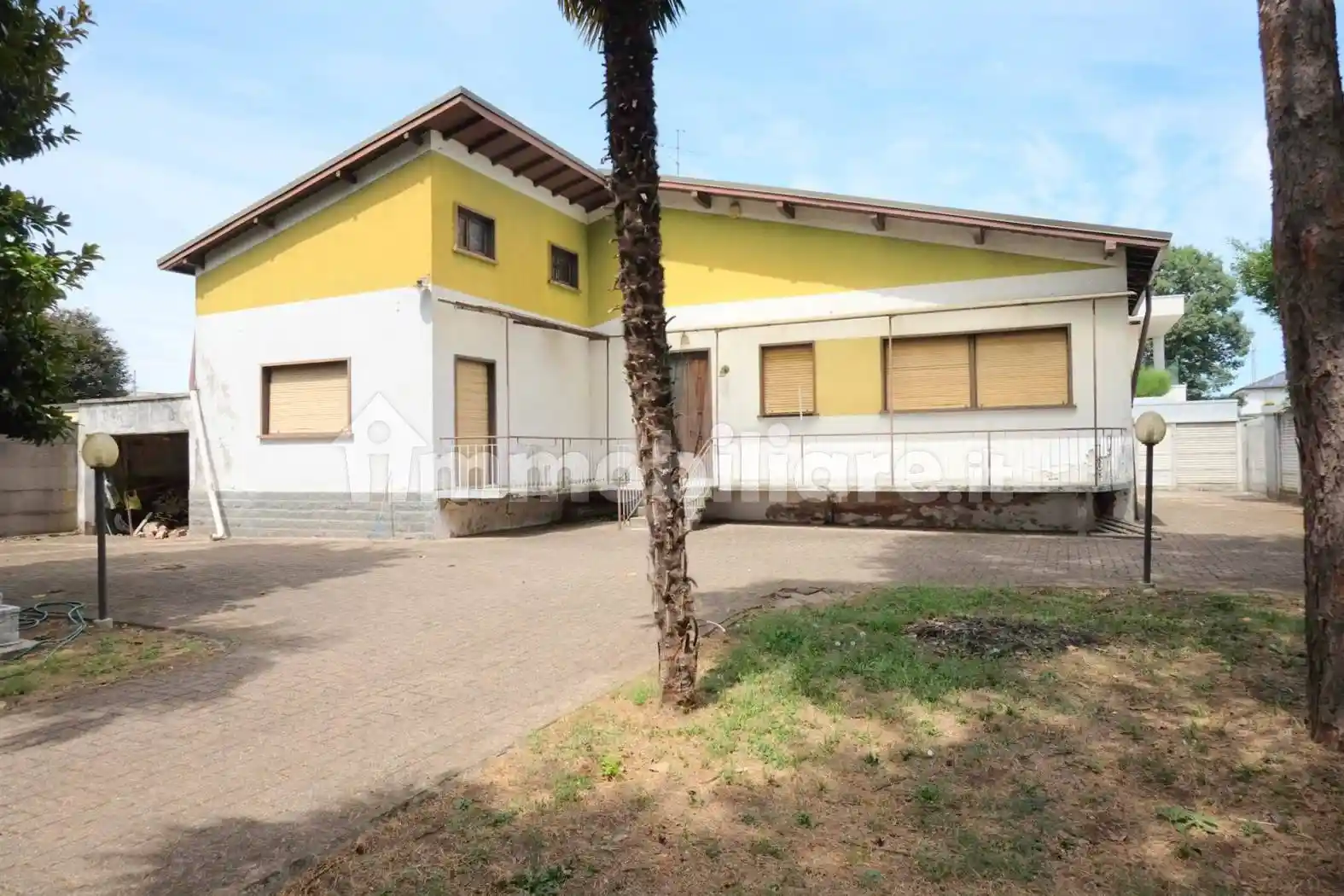 Villa in vendita a Magnago