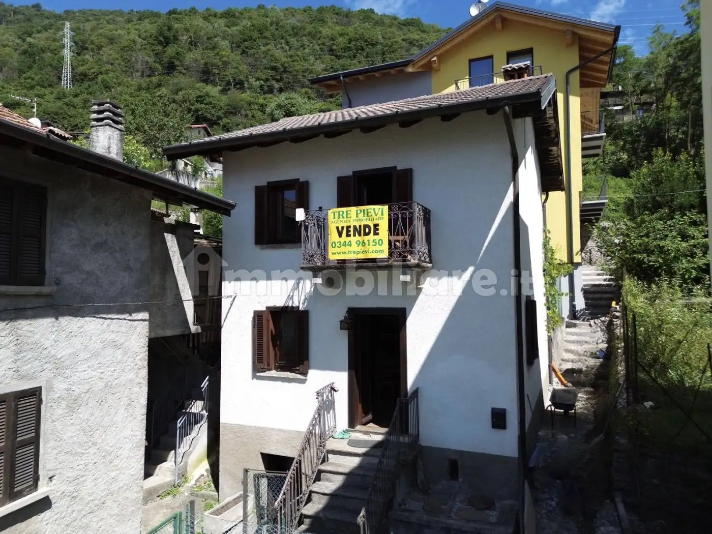 Casa indipendente in vendita a Gera Lario