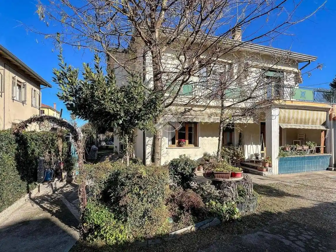 Casa indipendente in vendita a Mirano