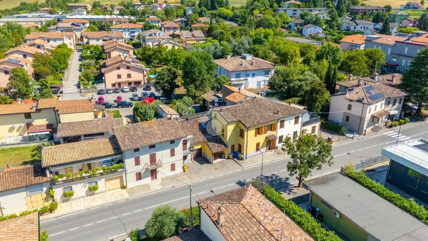 Appartamento in vendita a Lesignano de' Bagni
