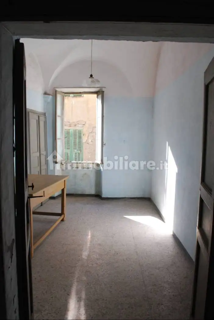 Quadrilocale via Alessandro Manzoni 5, Centro, Badalucco