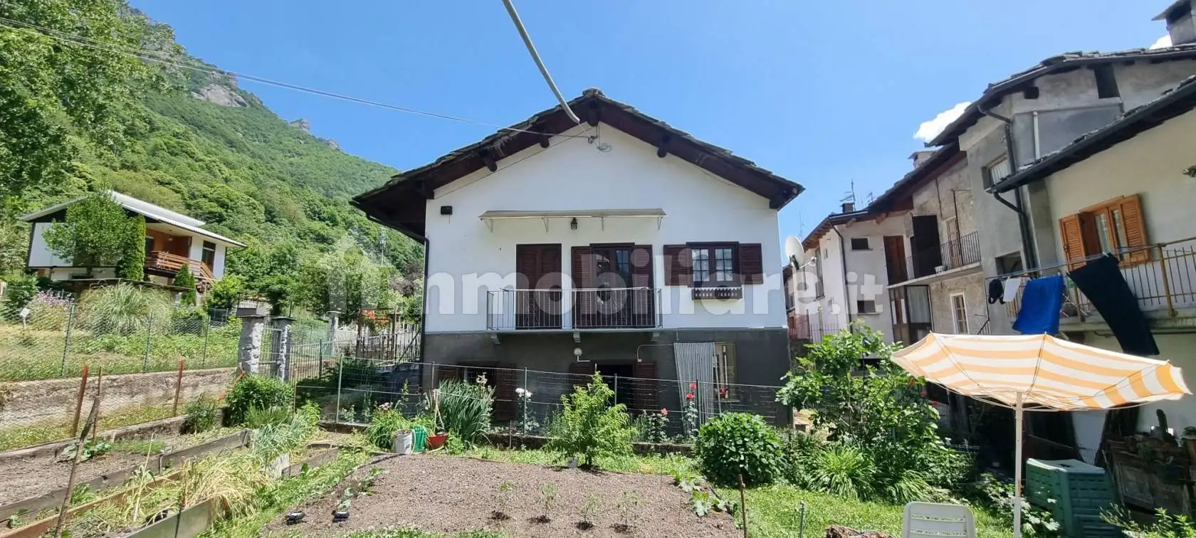 Villa in vendita a Lemie