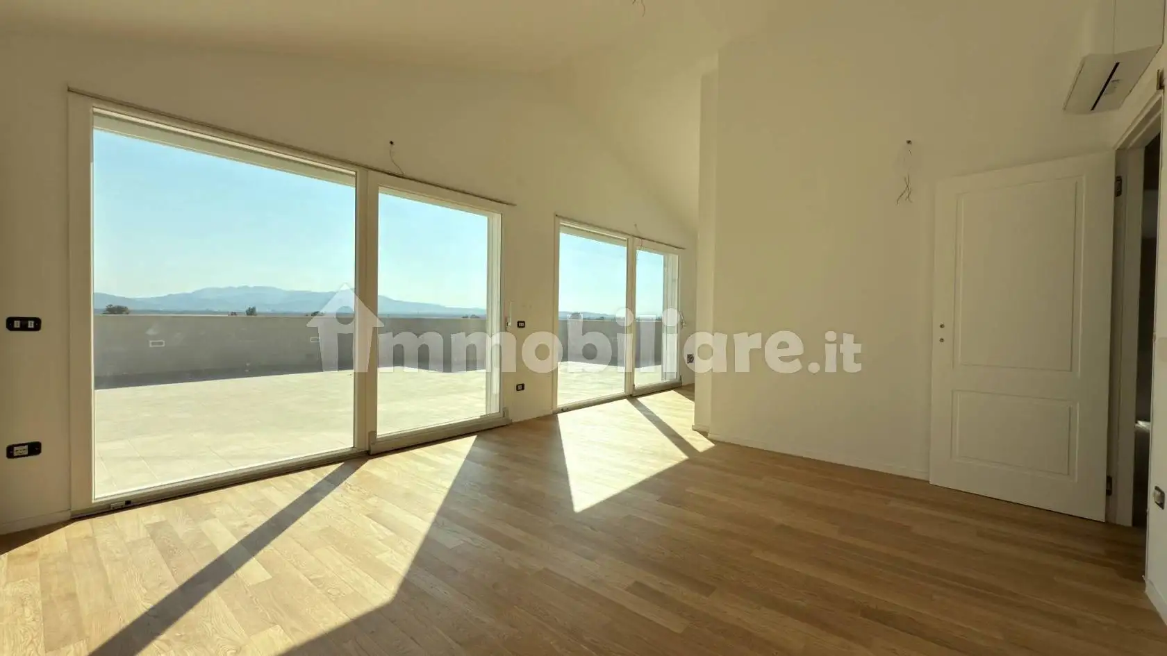 Attico - Mansarda in vendita a Elmas