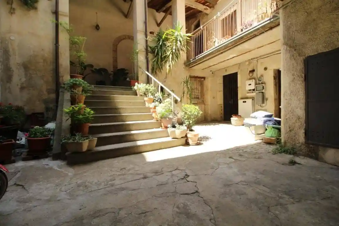 Quadrilocale via Don Gaetano Mauro 13, Centro, Montalto Uffugo - foto 3