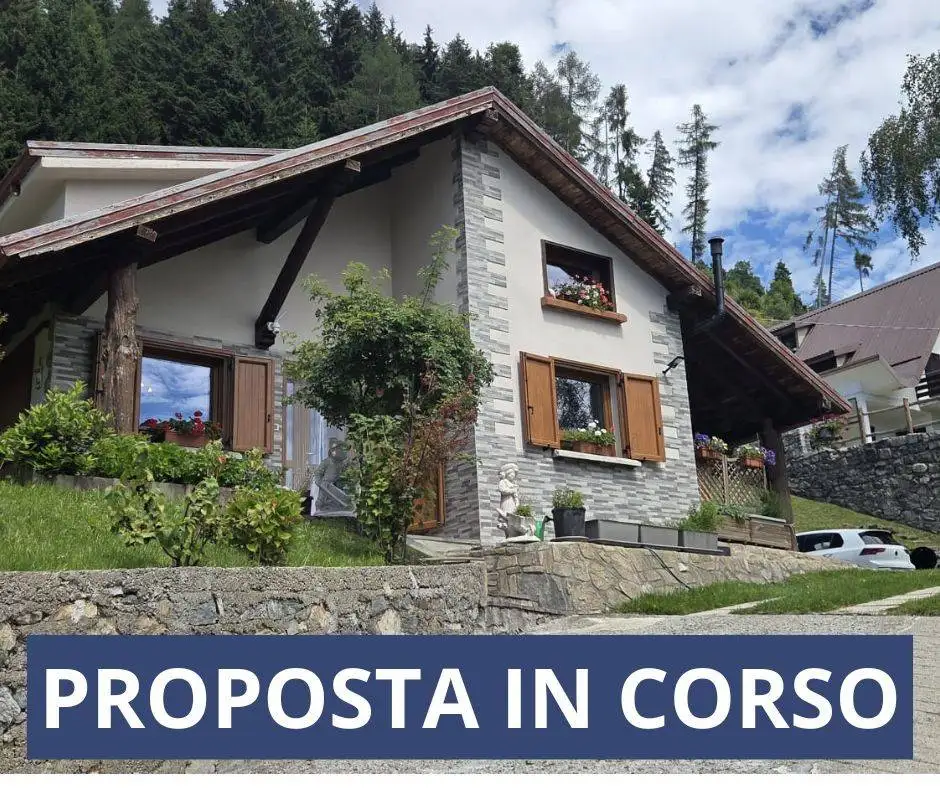 Rustico - Casale in vendita a Bienno