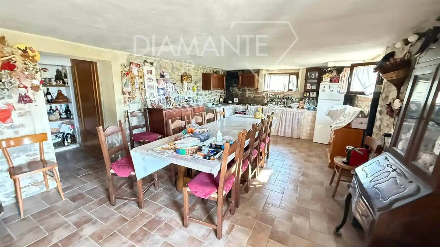 Terratetto unifamiliare 360 m², buono stato, Piana, Castiglione del Lago - foto 4