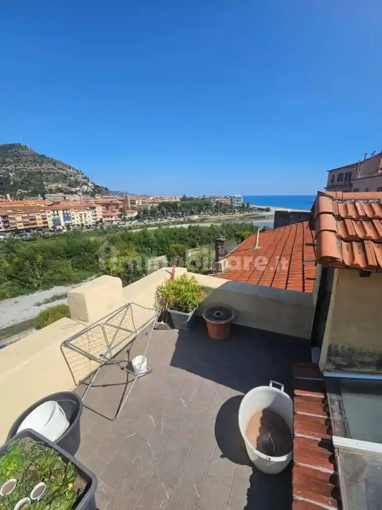 Appartamento in vendita a Ventimiglia