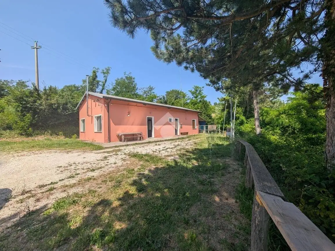 Casa indipendente in vendita a Gemmano