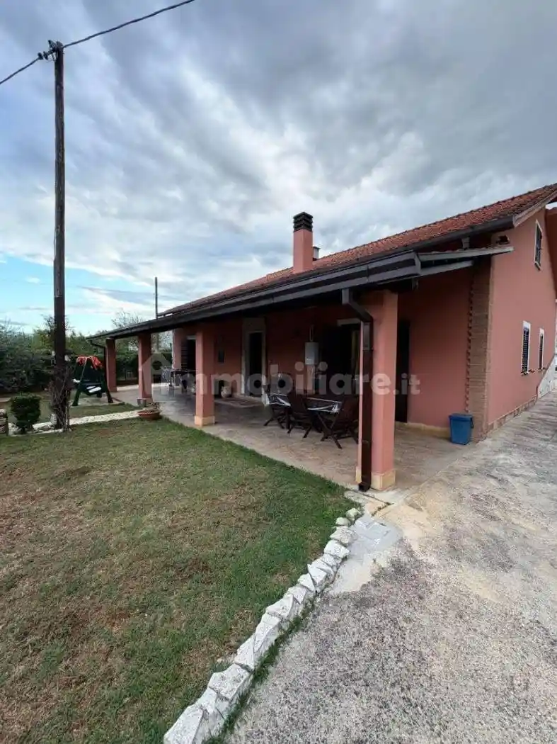 Villa in vendita a Roccasecca